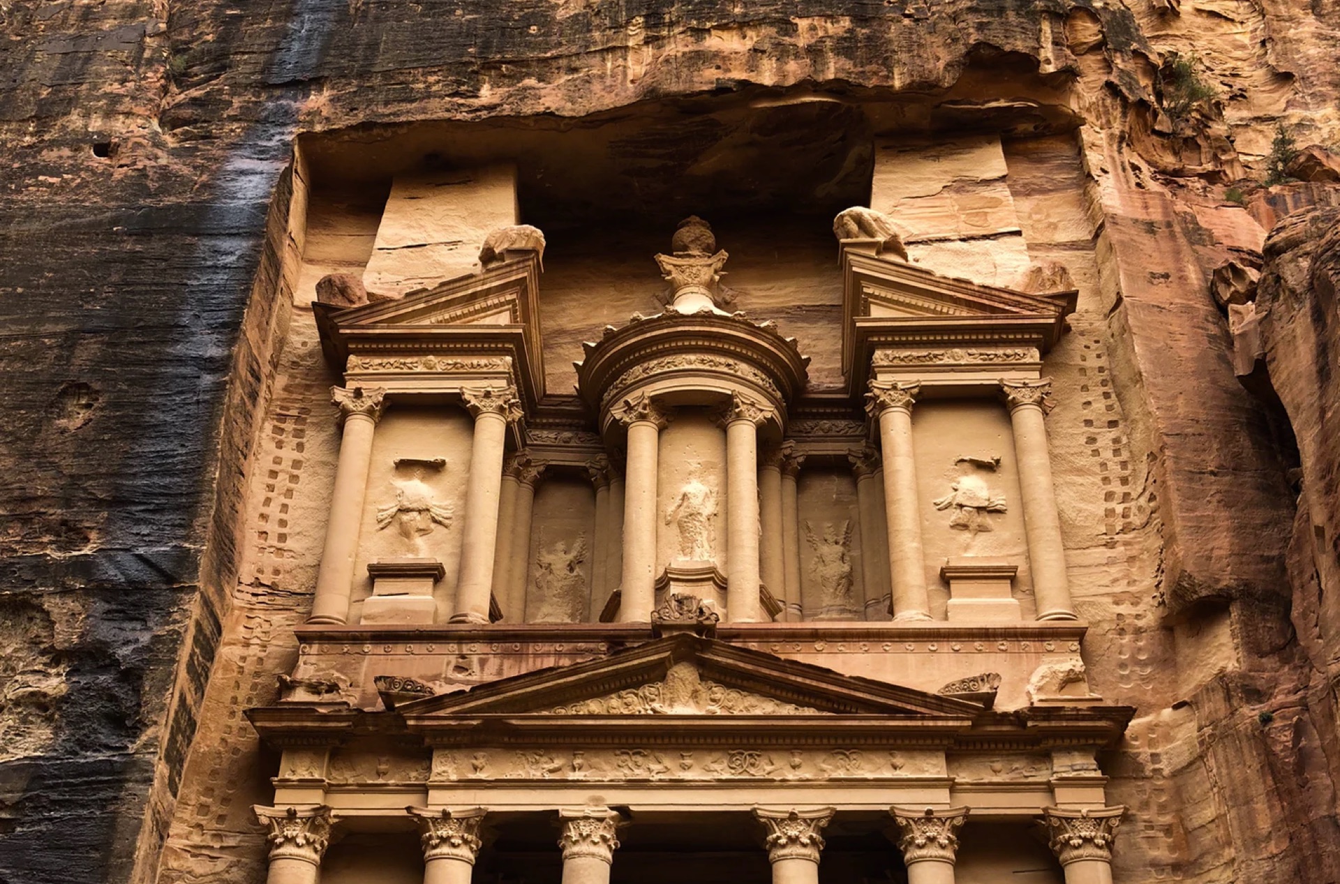 Free HTML Template by solvifytech.com